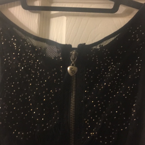 Going Out Tank - Picture 3 of 4